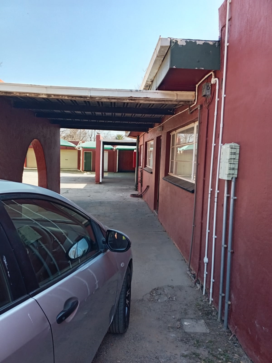 2 Bedroom Property for Sale in Declercqville North West